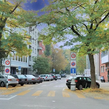 Cozy In The Center - Mill 532 *