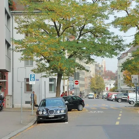 Cozy In The Center - Mill 532 * Zurich